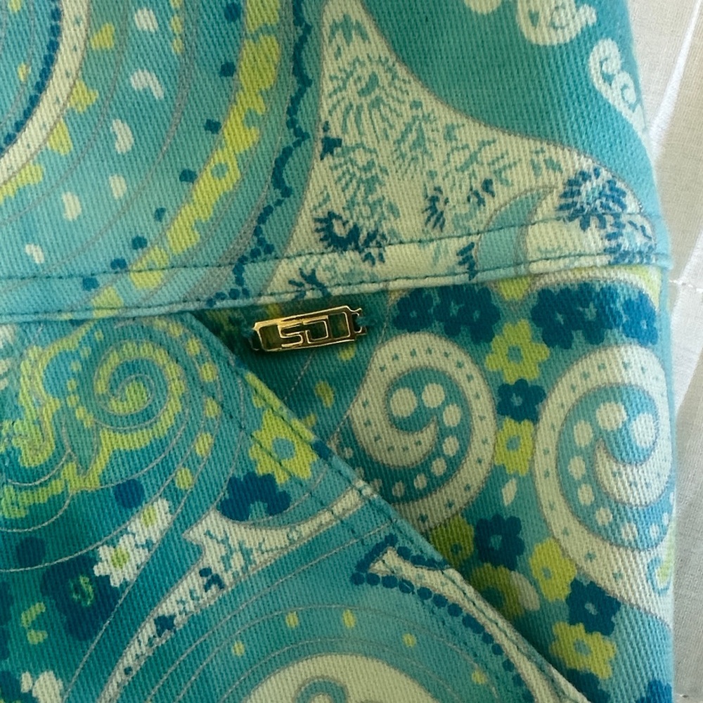 St. John Sport by Marie Gray Turquoise & Aqua Paisley Cropped Pants - Picture 4 of 8